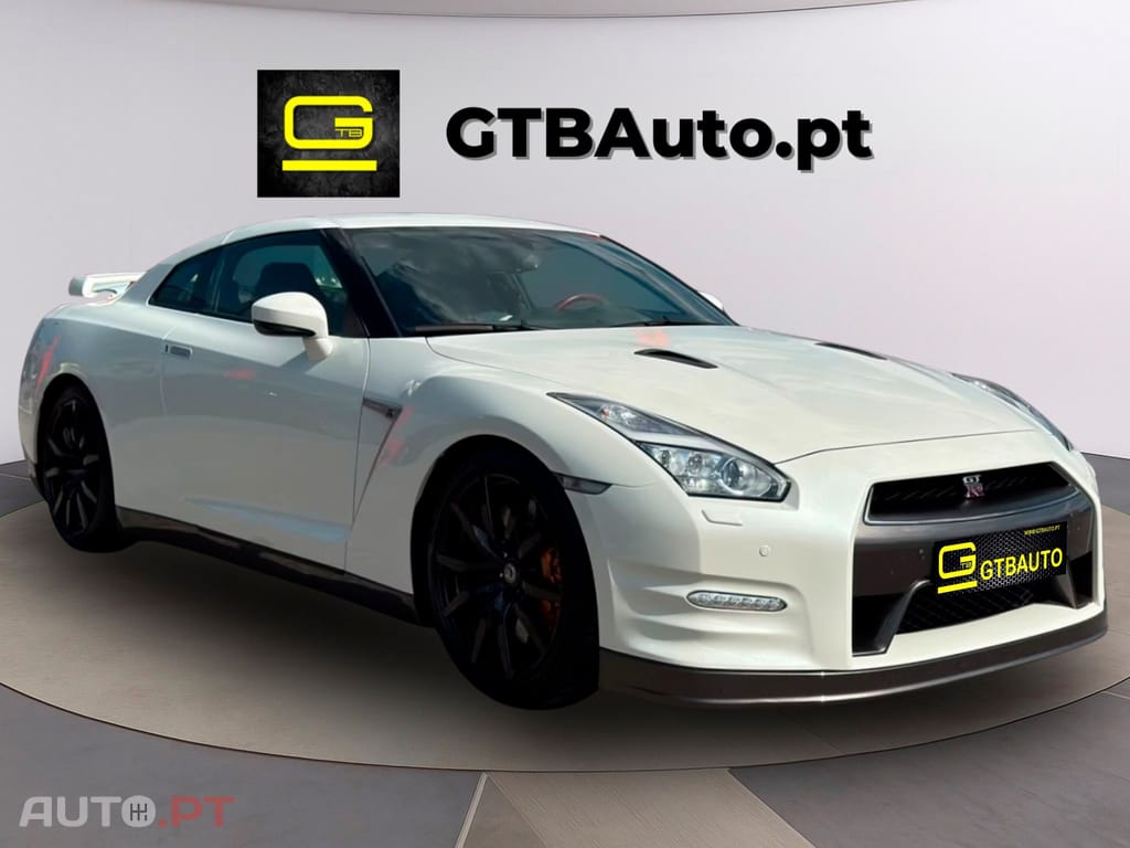 Nissan GT-R Black Edition