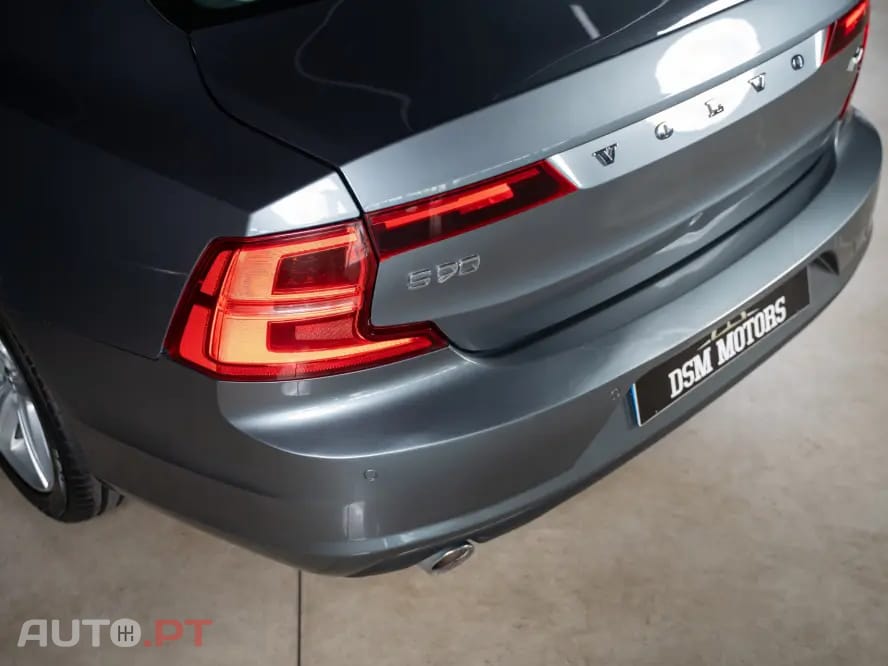 Volvo S90 2.0 D4 Momentum Geartronic