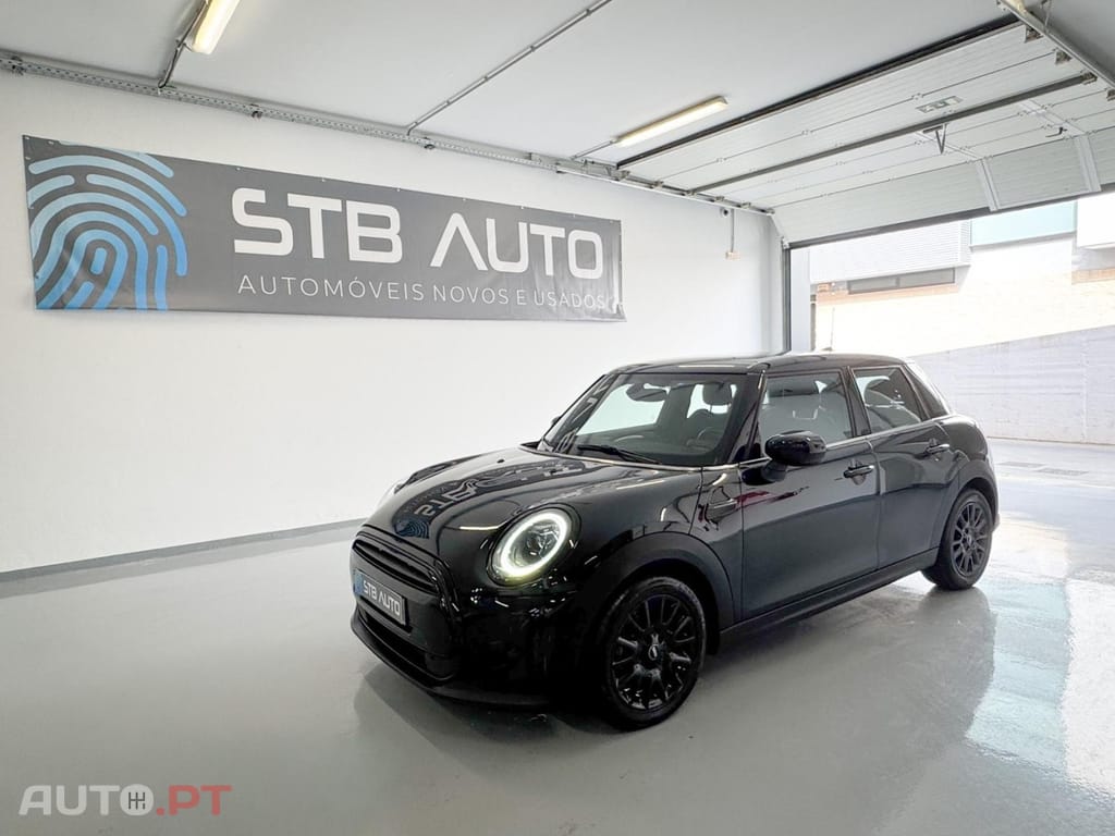 MINI Cooper Cooper Auto