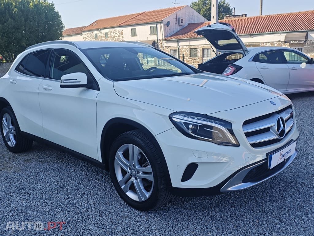 Mercedes-Benz GLA 180 d 7G-DCT Urban