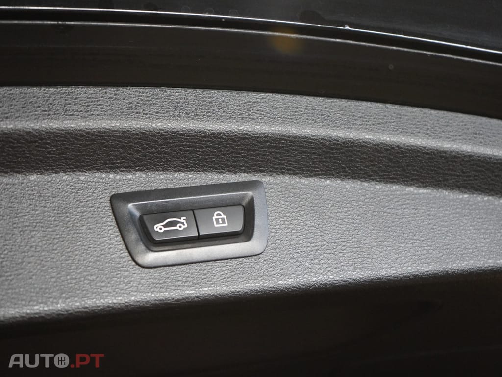 BMW X2 16 d sDrive Auto