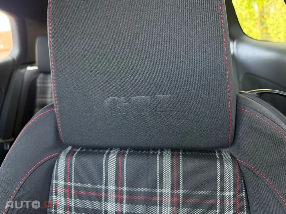 Volkswagen Golf 2.0 TSi GTI