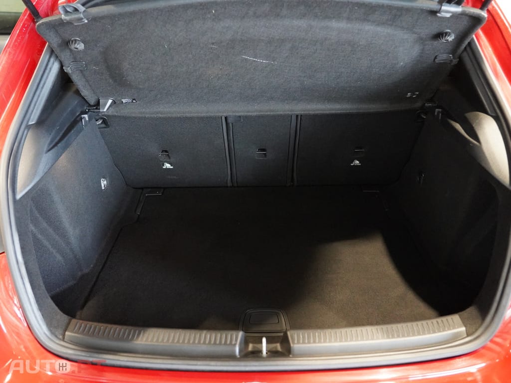 Mercedes-Benz A 180 d AMG Line Aut.