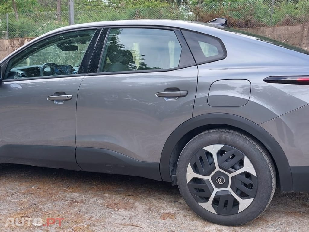 Citroen e-C4 X 156 Extended-Range PLUS