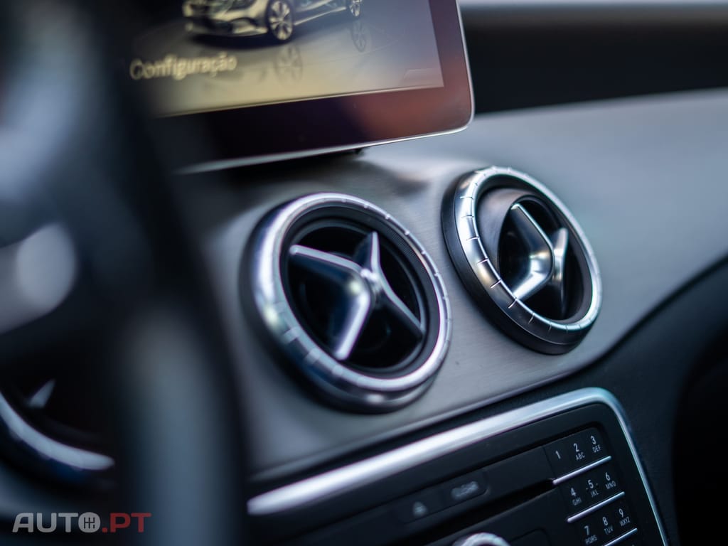 Mercedes-Benz CLA 180 d AMG Line
