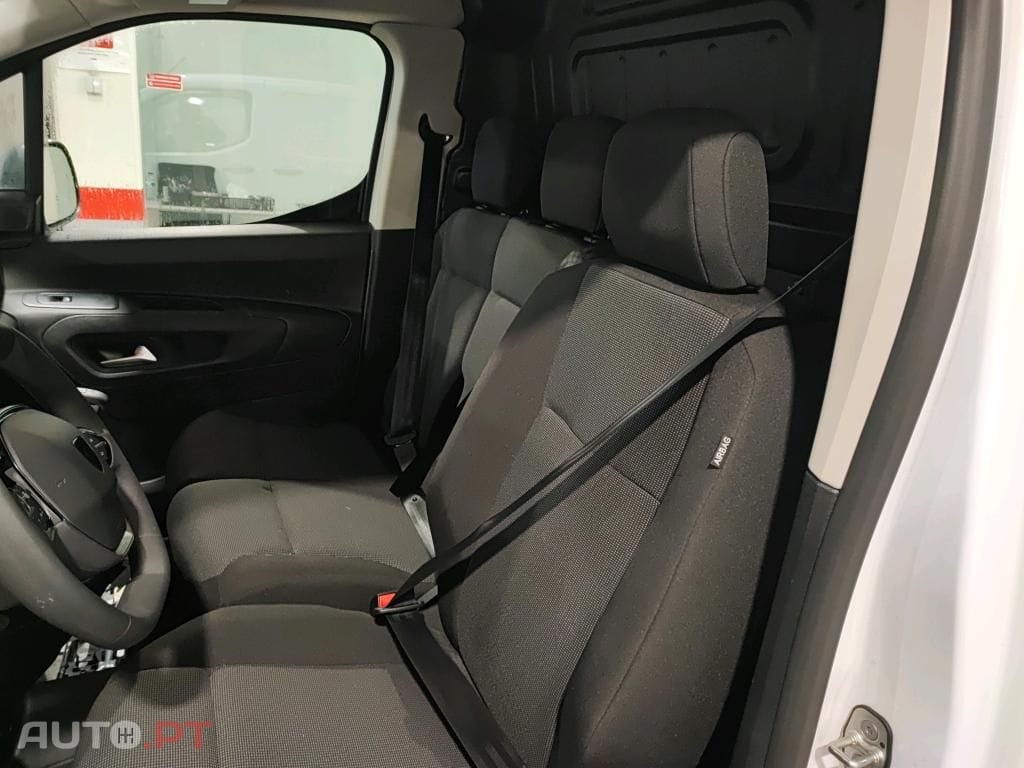 Peugeot Partner PARTNER 1.5 BlueHDi M Standard