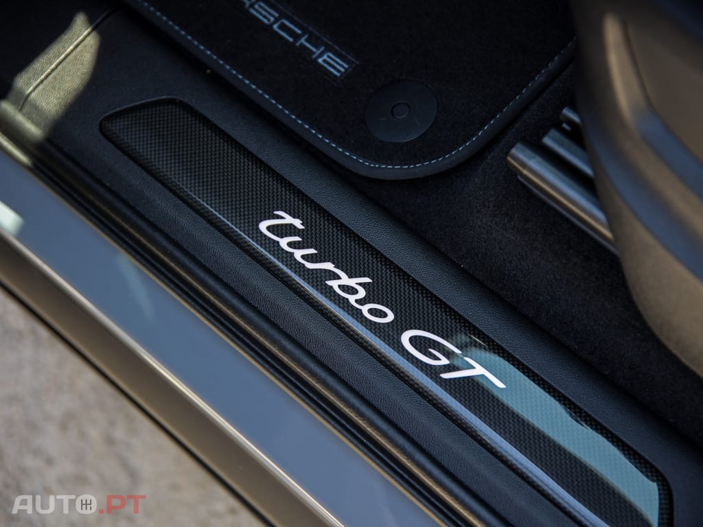 Porsche Cayenne Turbo GT