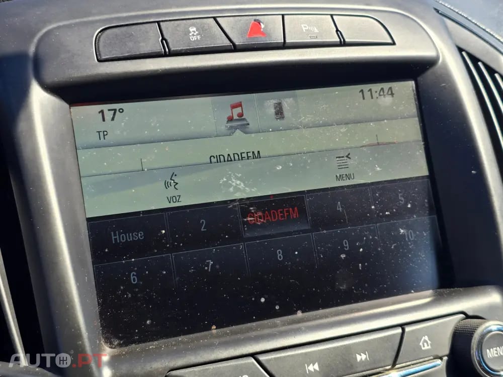 Opel Insignia Outro