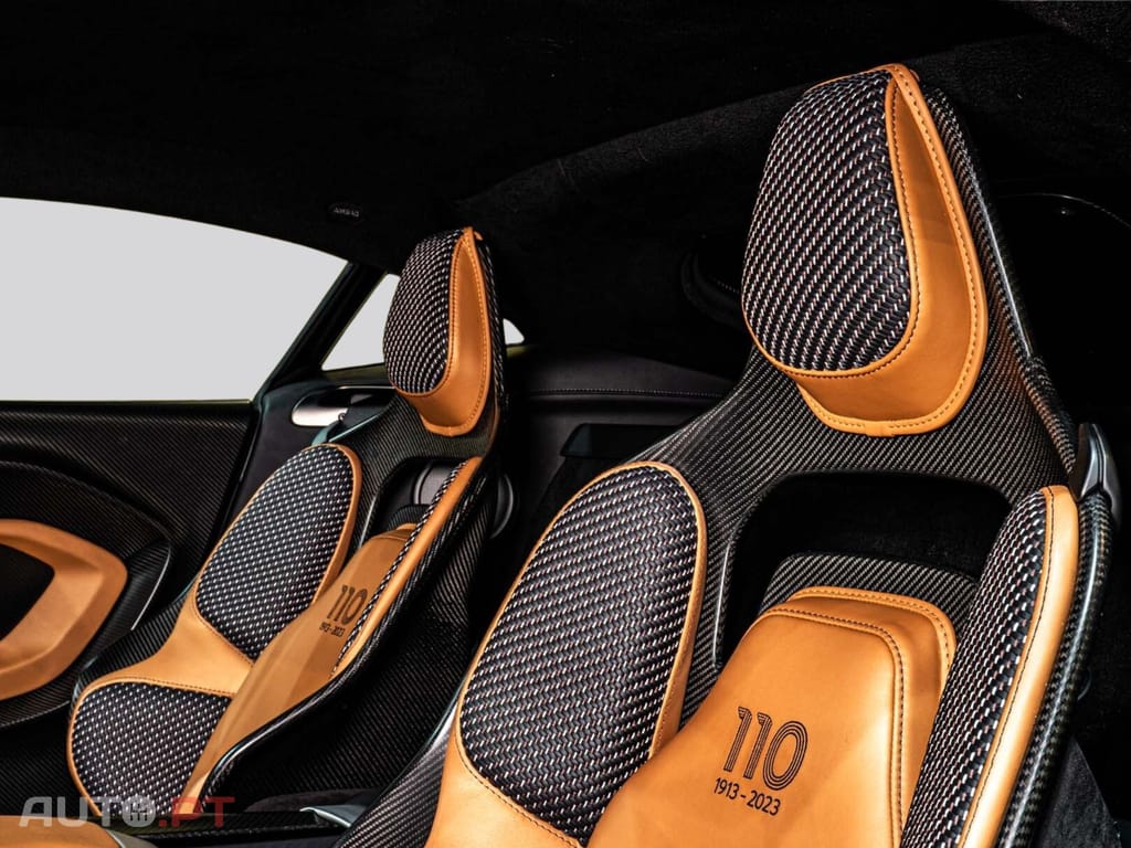 Aston Martin Volante VALOUR