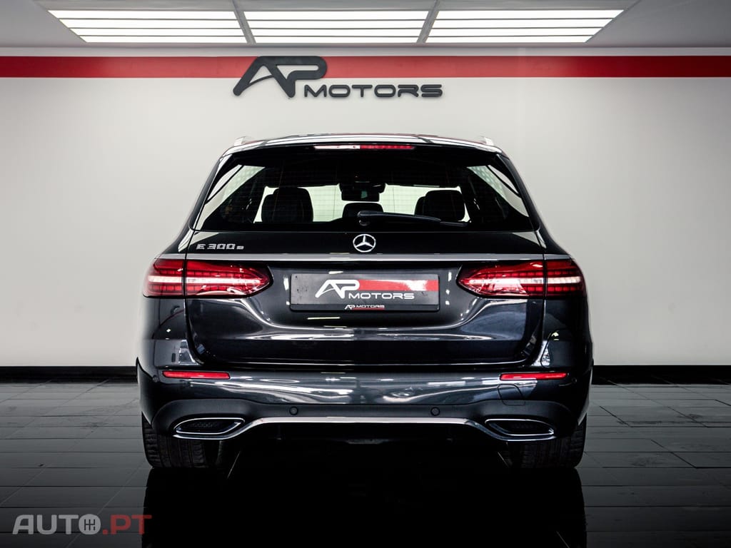 Mercedes-Benz E 300 e AMG Line