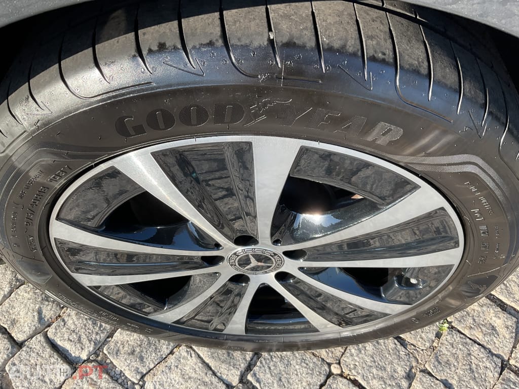 Mercedes-Benz E 300 de Avantgarde