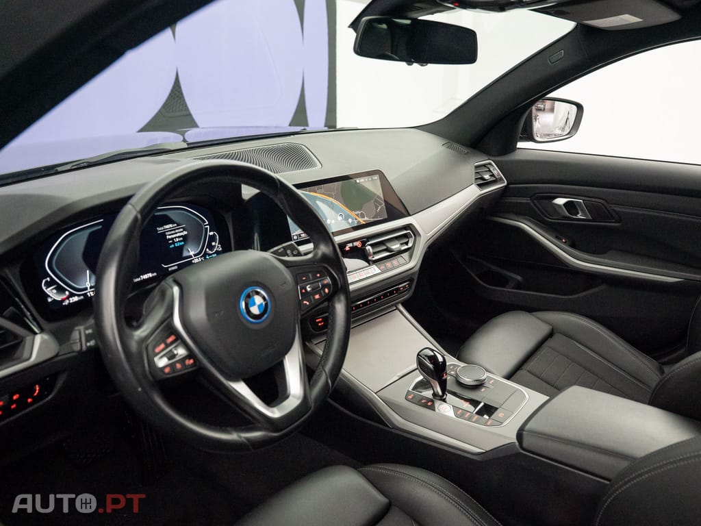 BMW 320 e Corporate Edition Auto