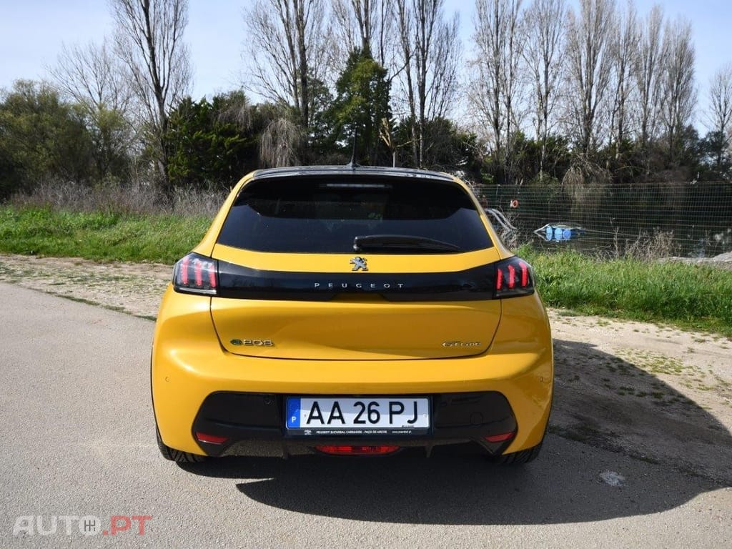 Peugeot E-208 50 kWh GT Line