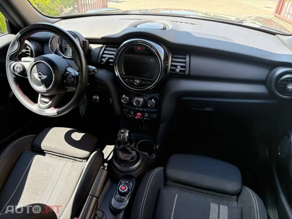 MINI Cooper One