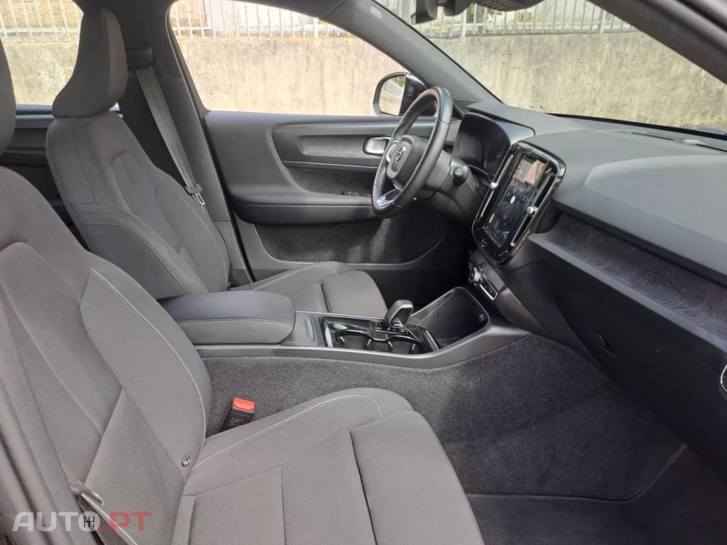 Volvo XC40 Recharge Plus