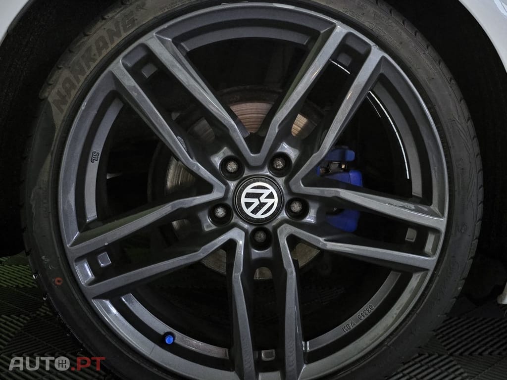 Volkswagen Scirocco 2.0 TSI BlueMotion DSG