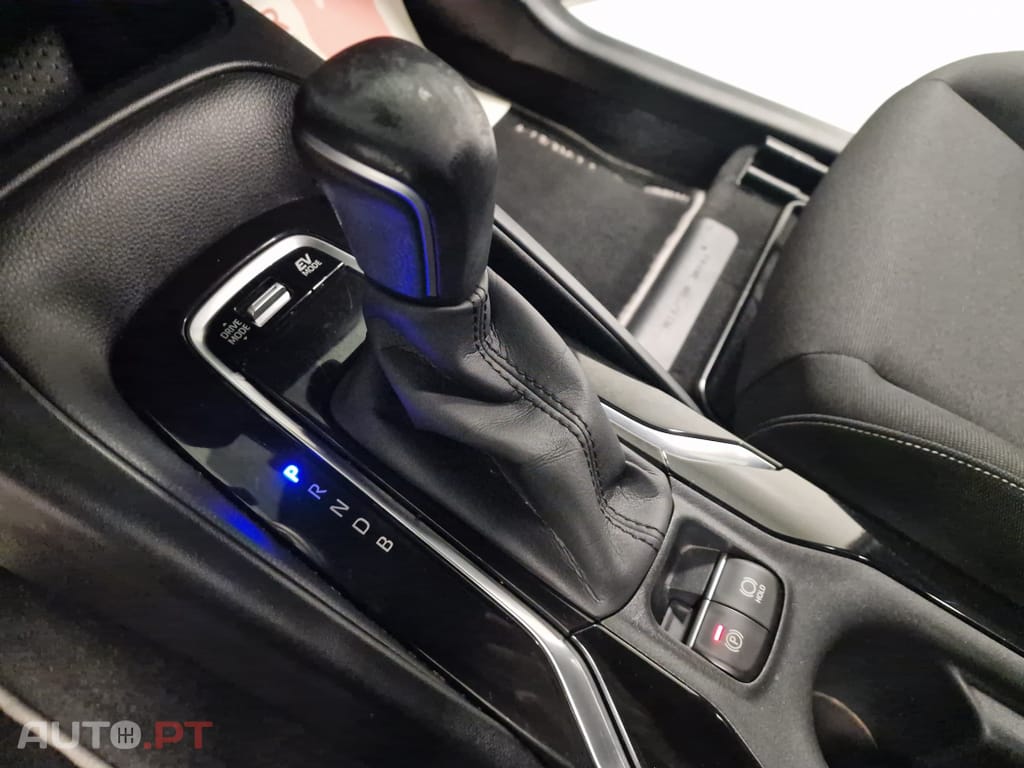 Toyota Corolla Touring Sports 1.8 Hybrid Comfort