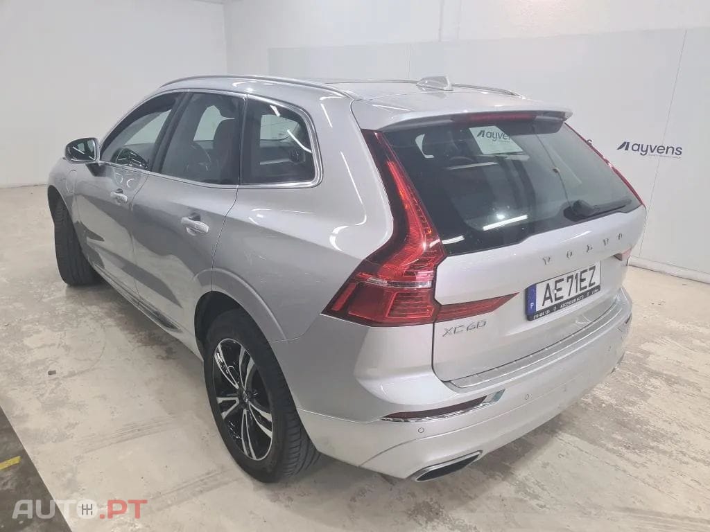 Volvo XC60 2.0 T6 PHEV Inscription Expression AWD