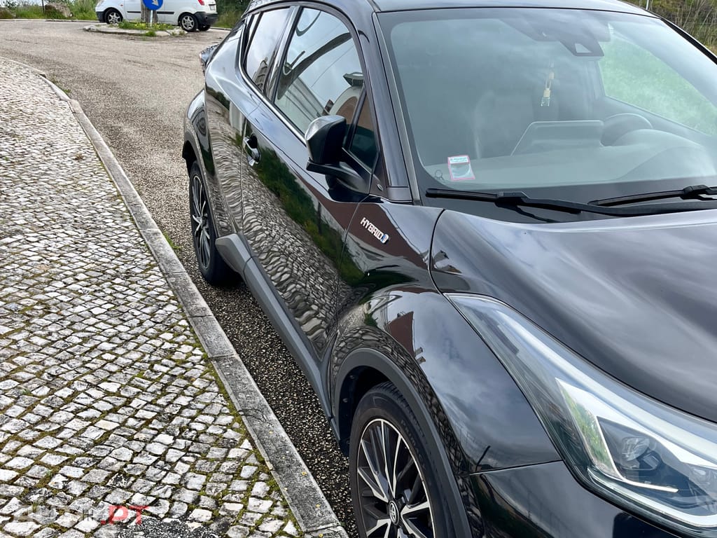 Toyota C-HR 1.8 Hybrid (ZYX10_, ZYX11_)