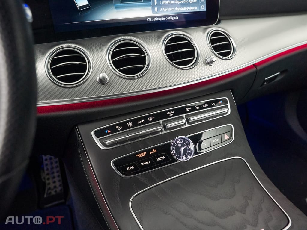 Mercedes-Benz E 300 de AMG Line
