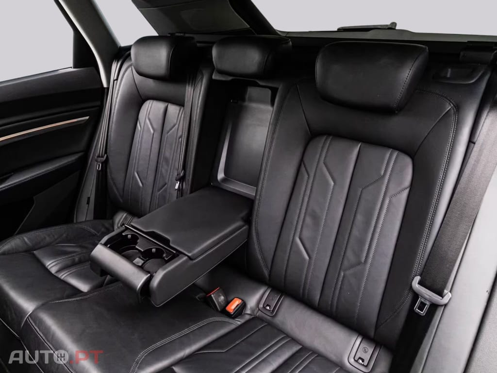 Audi E-Tron 55 S LINE BLACK I.V.A DEDUTIVEL 