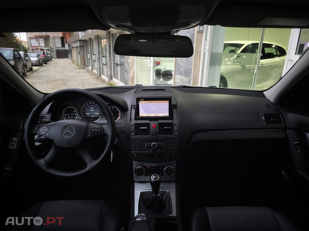 Mercedes-Benz C 220 CDi Avantgarde BlueEfficiency