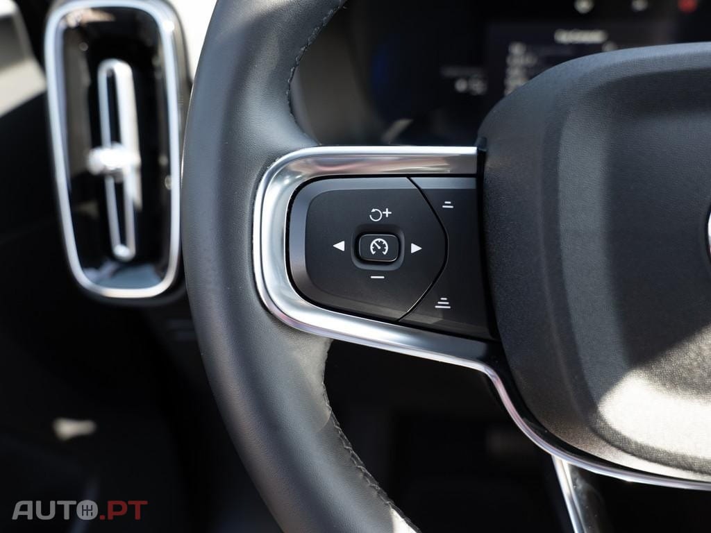 Volvo C40 Recharge Core
