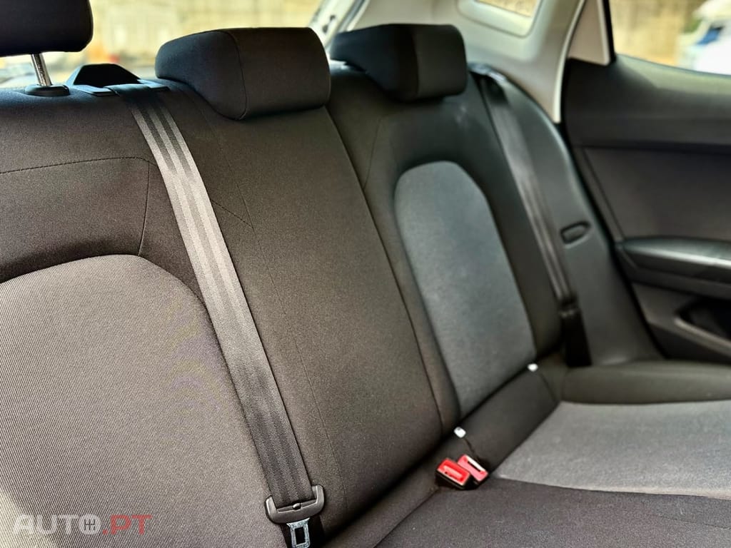 SEAT Ibiza 1.0 TSI Style — fotografia 14