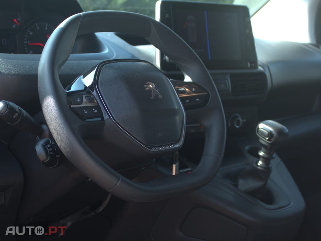 Peugeot Partner 1.5 BlueHDi Asphalt Standard