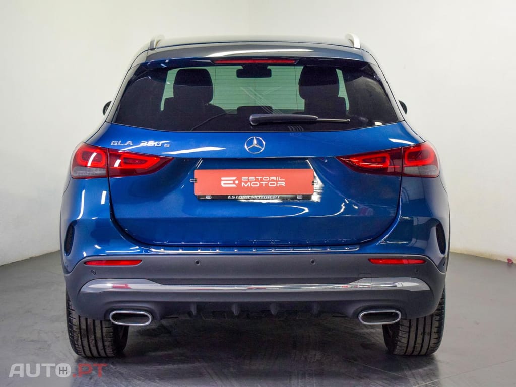 Mercedes-Benz GLA 250 e AMG Line