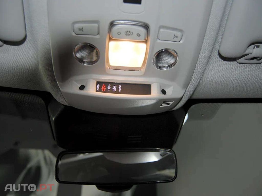 Citroen C4 1.2 Hybrid Plus e-DSC6