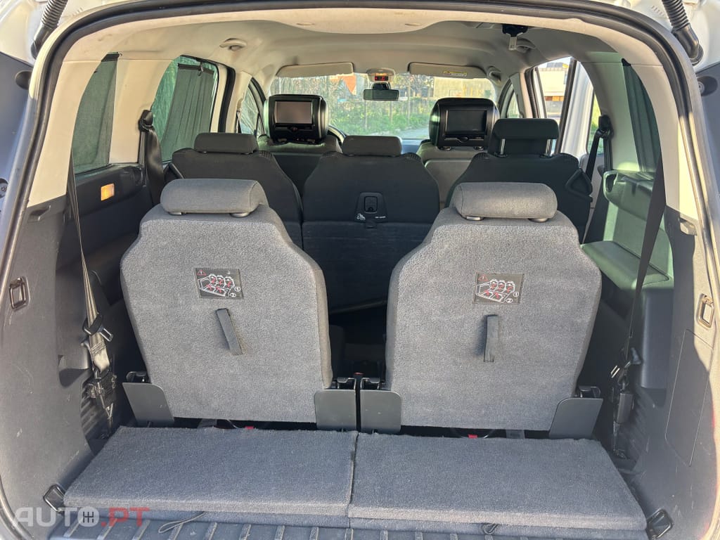 Peugeot 5008 1.6 HDi 7L Allure