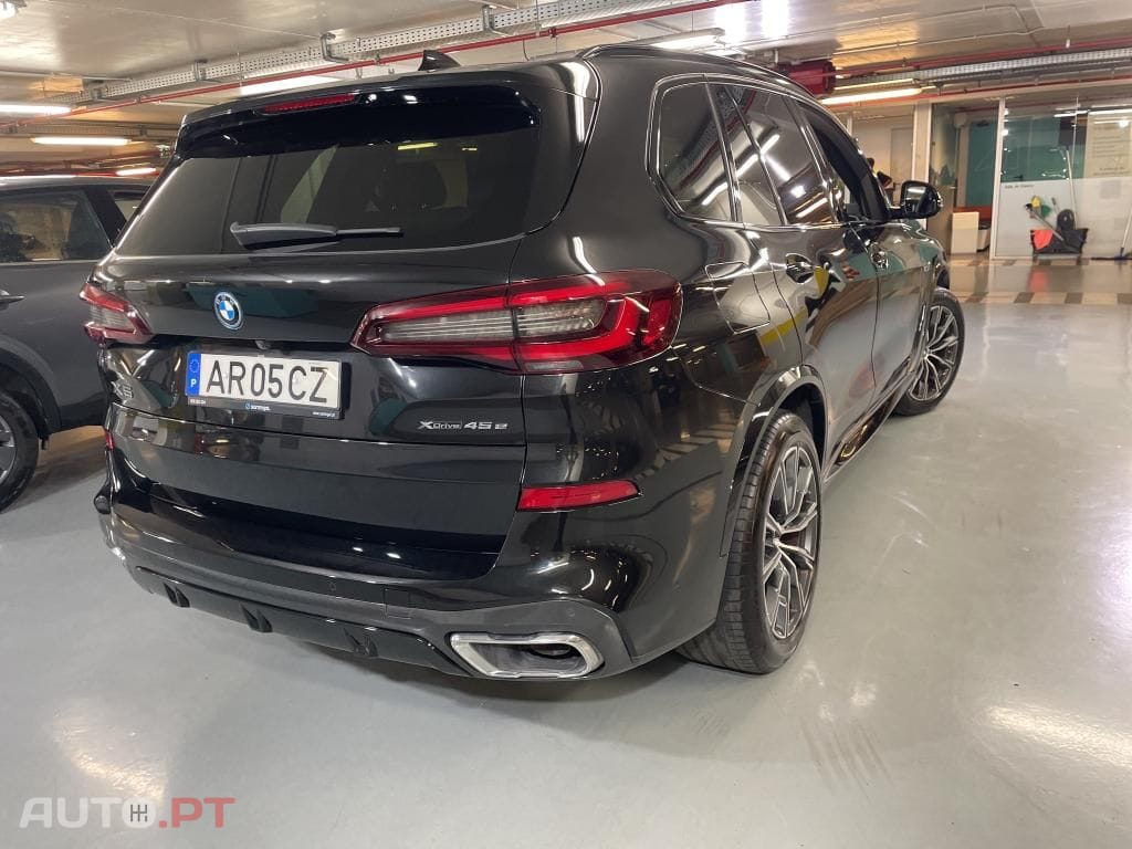 BMW X5 45 e xDrive Pack M