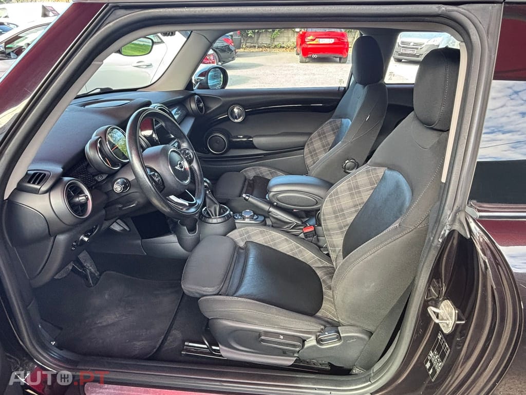 MINI Cooper S Auto Desportiva
