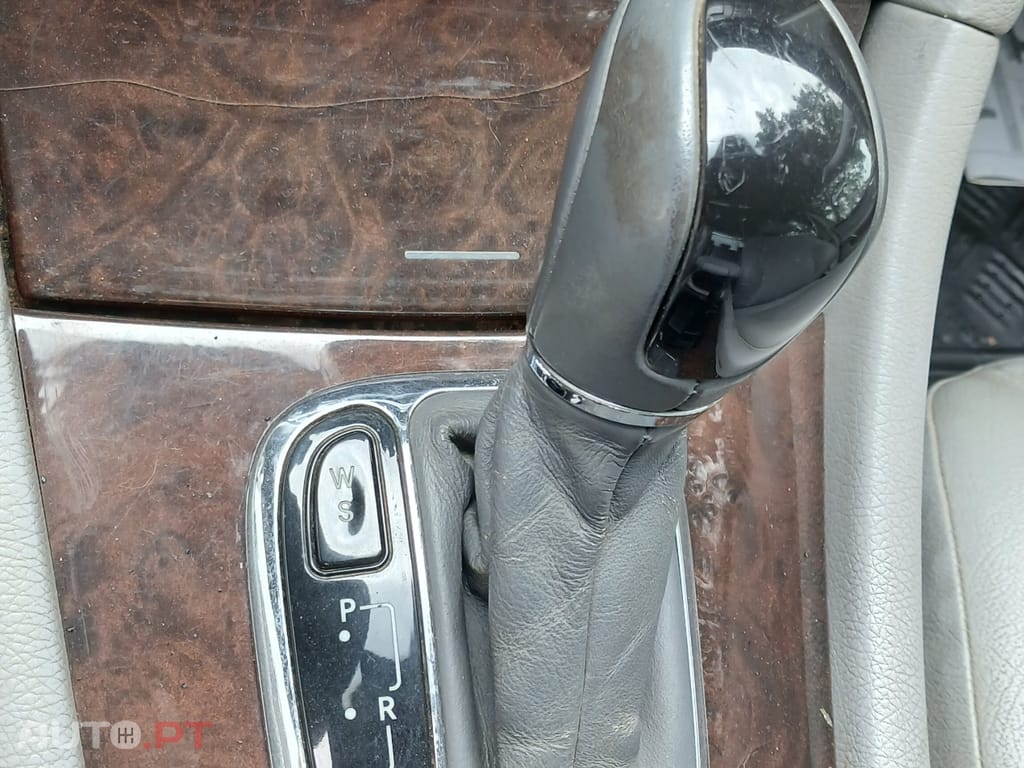 Mercedes-Benz C 320 V6