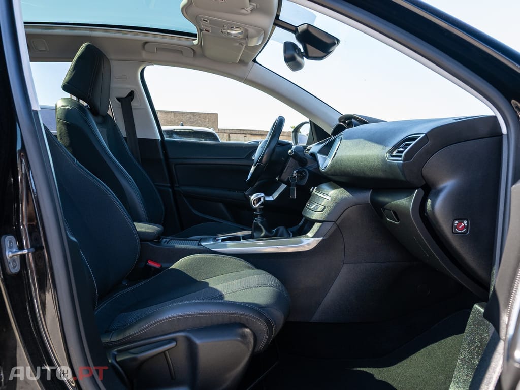 Peugeot 308 SW 1.5 BlueHDi Allure