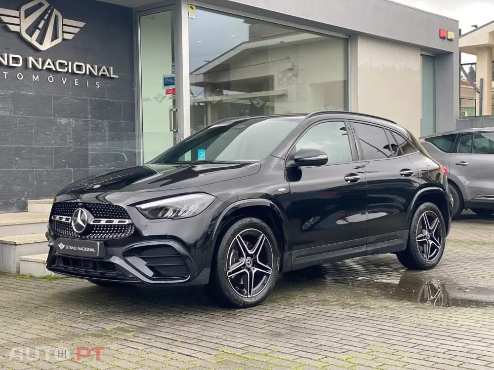 Mercedes-Benz GLA 250 e AMG Line