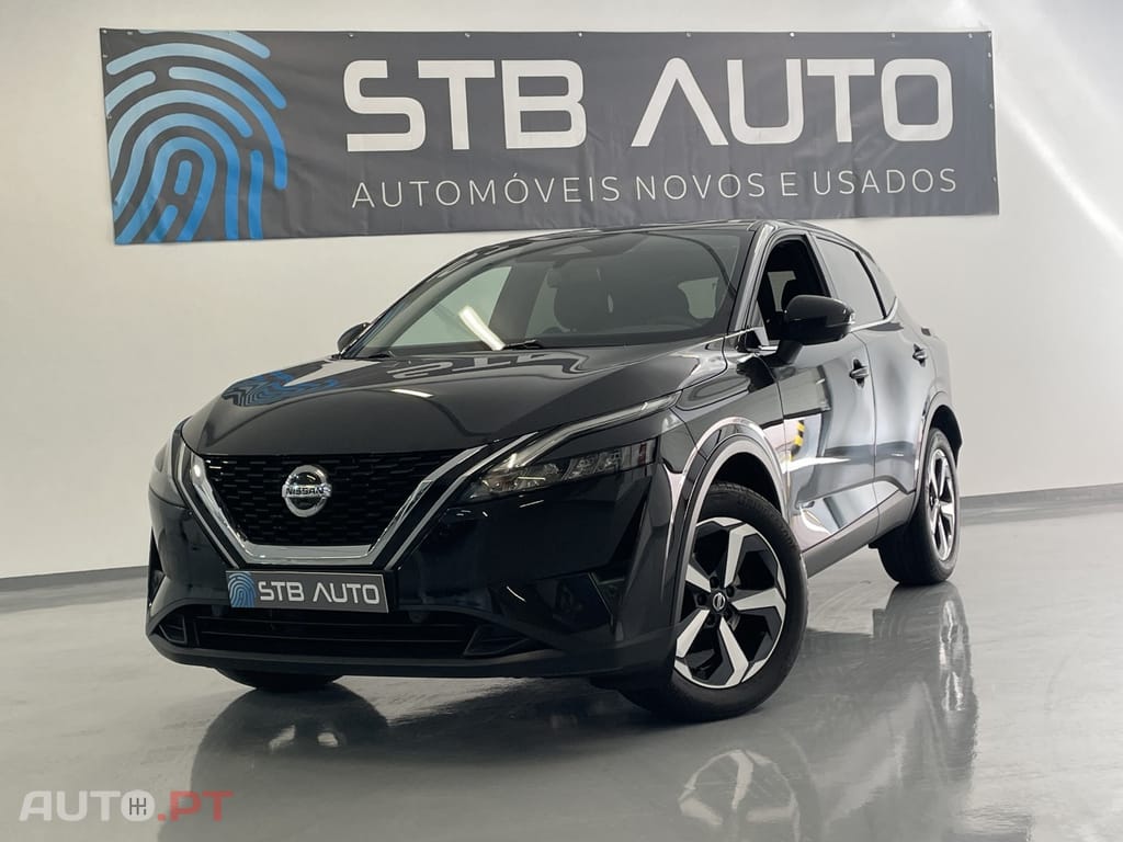 Nissan Qashqai 1.3 DIG-T N-Connecta LED Xtronic