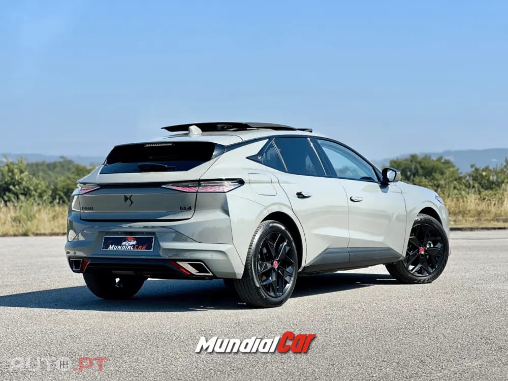 DS DS4 E-TENSE 225 PERFORMANCE LINE