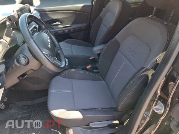 Dacia Jogger ECO-G 100 Bi-Fuel Extreme+ 7 lugares