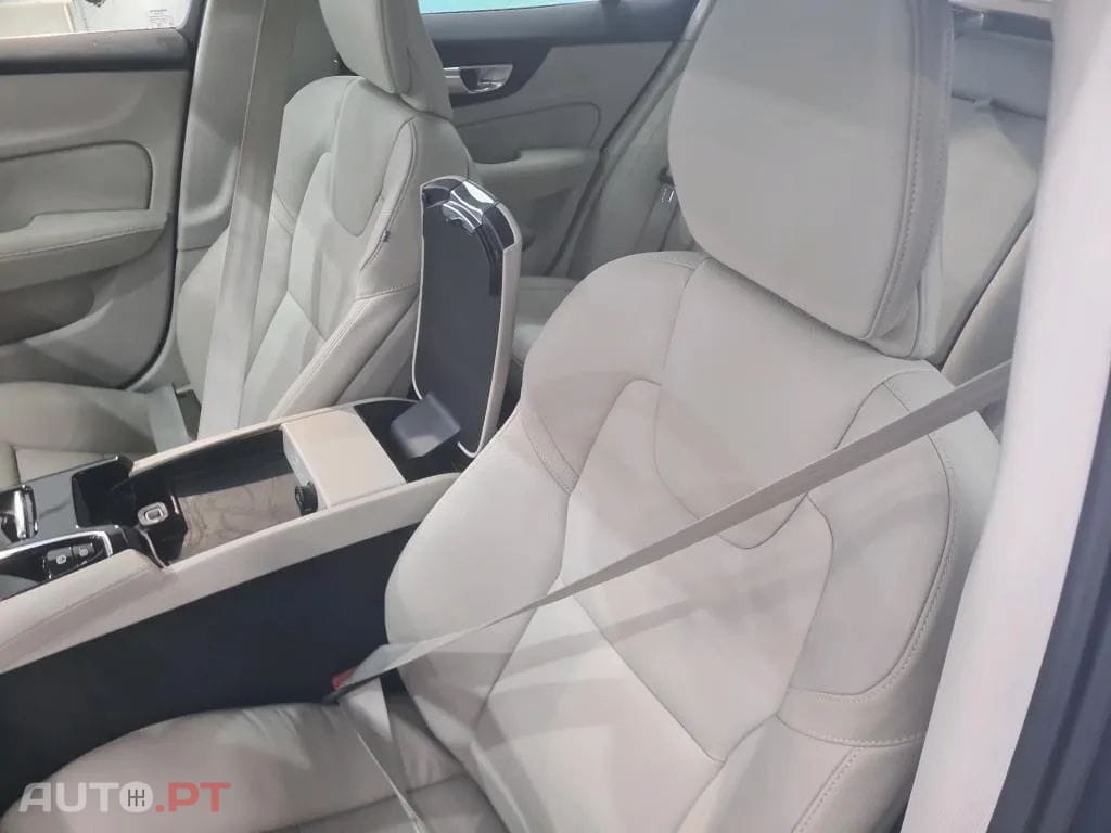 Volvo V60 2.0 T6 AWD TE Plus Bright