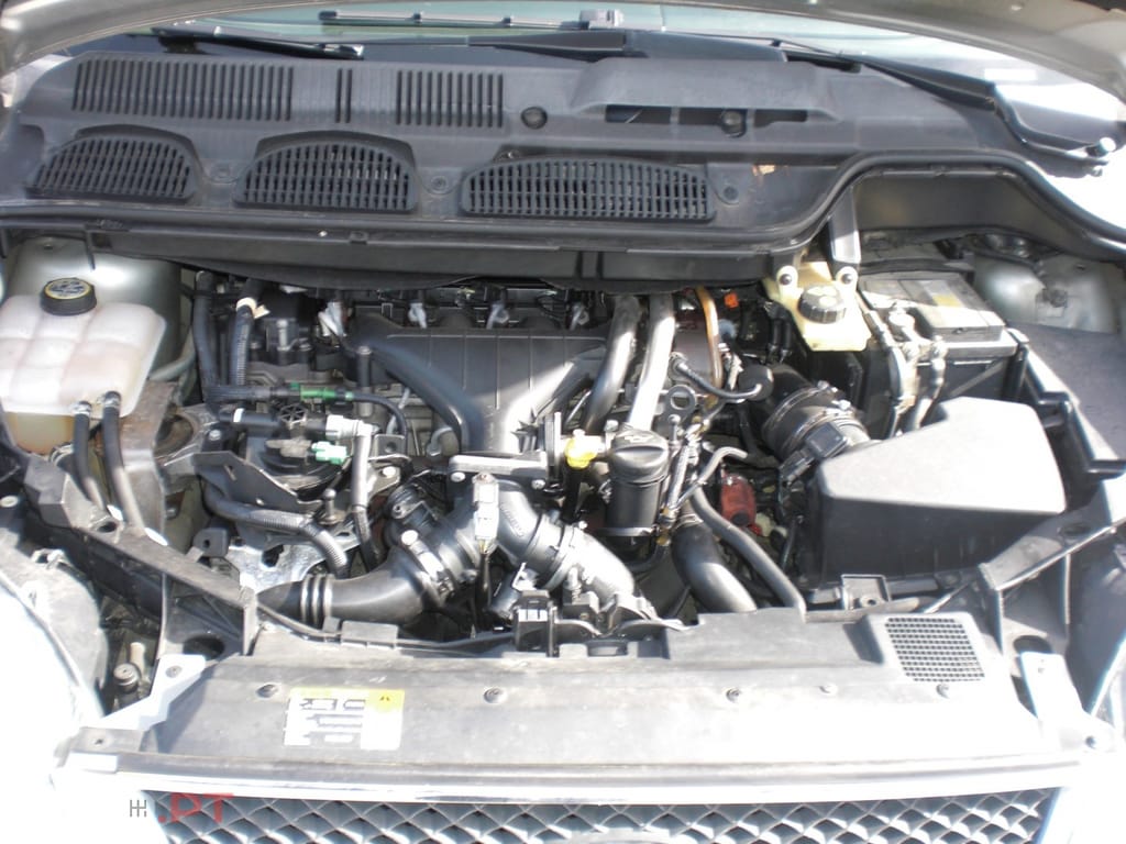 Ford C-Max 2.0 TDCi DPF Ghia