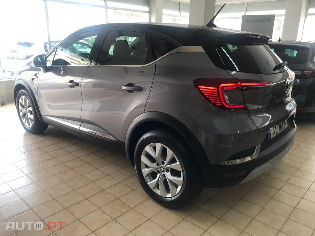Renault Captur 1.0 TCe Equilibre Bi-Fuel