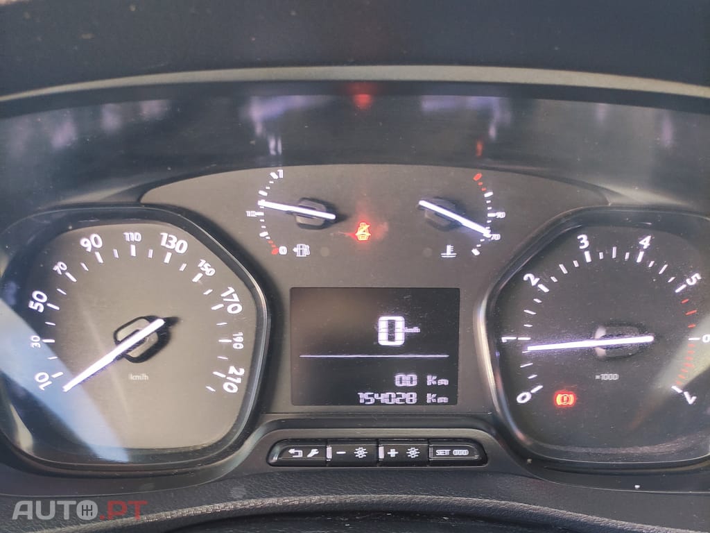 Peugeot Expert L2H1 Premium