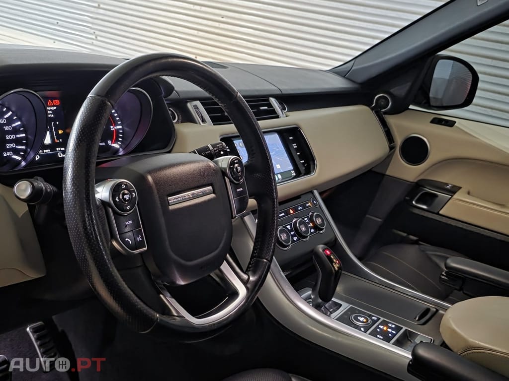 Land Rover Range Rover Sport 4.4 SDV8 HSE