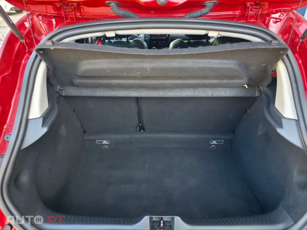 Renault Clio 1.6 T RS EDC