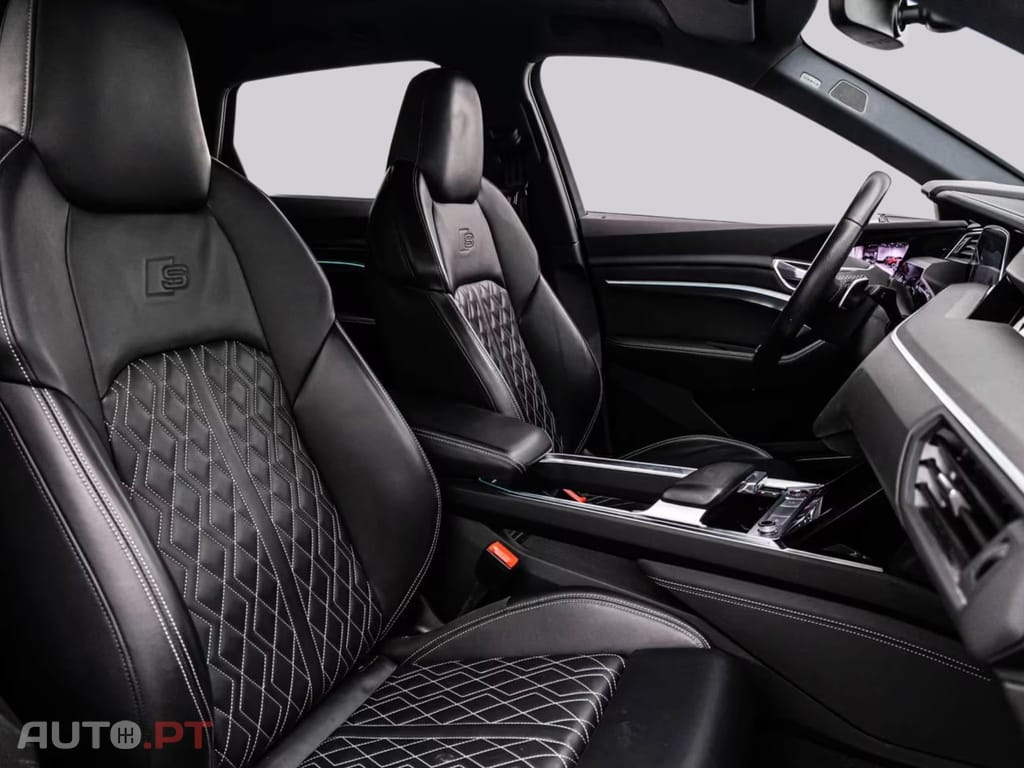 Audi E-Tron S ALL-BLACK I.V.A DEDUTIVEL 