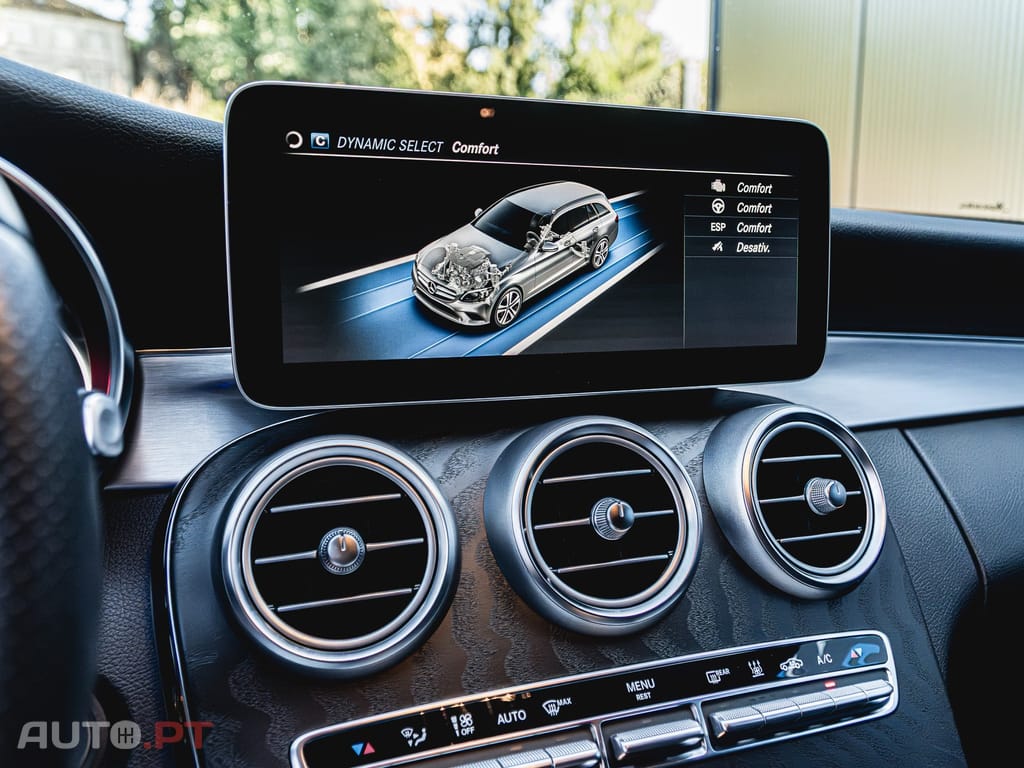 Mercedes-Benz C 300 de AMG Line