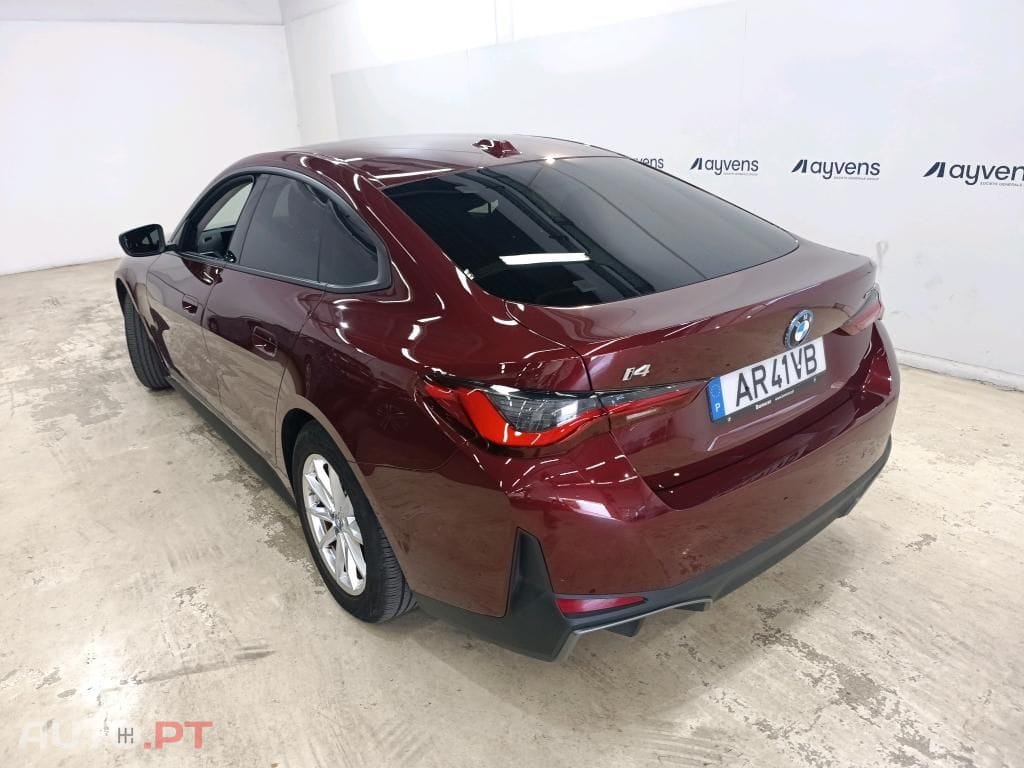 BMW i4 eDrive40