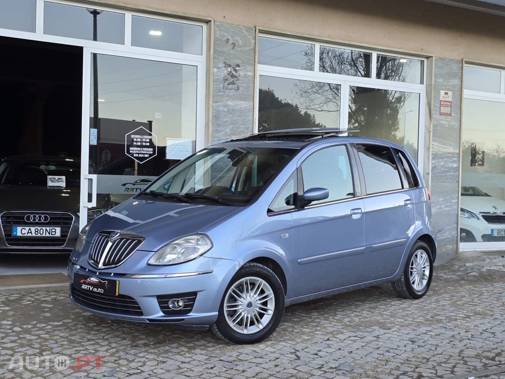 Lancia Musa 1.3 16V M-jet Platino DFN